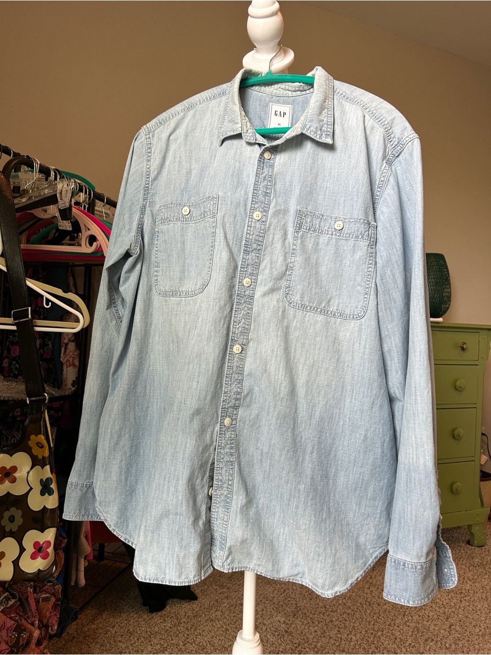 GAP Men’s Long-sleeve Chambray Denim Button Down Shirt Size XL